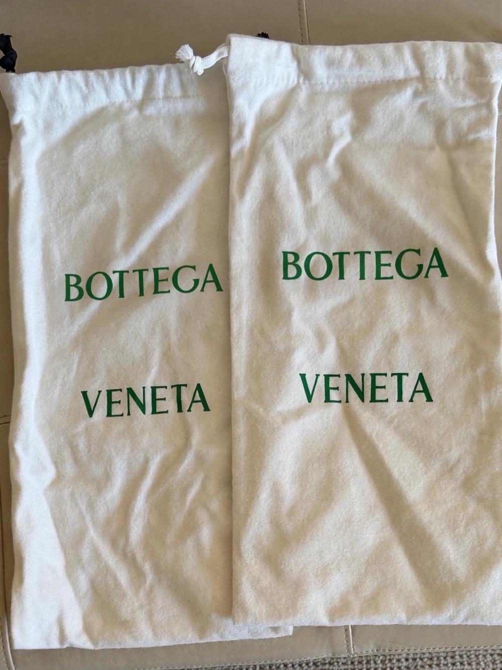Bottega Veneta White Drawstring Dust Bags with Green Logo - Pair